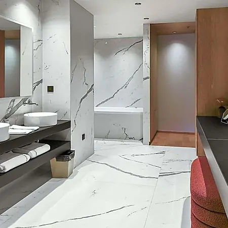 Swissotel Damian Jasna 4*