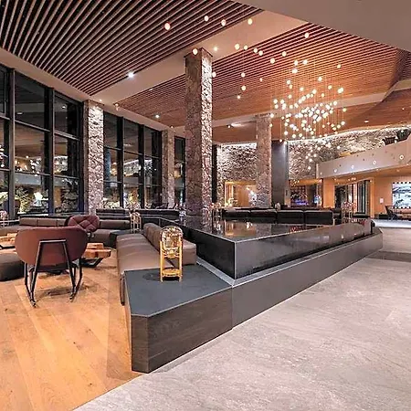 호텔 Swissotel Damian Jasna