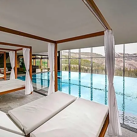Swissotel Damian Jasna Szálloda
