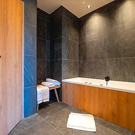 호텔 Swissotel Damian Jasna 4*