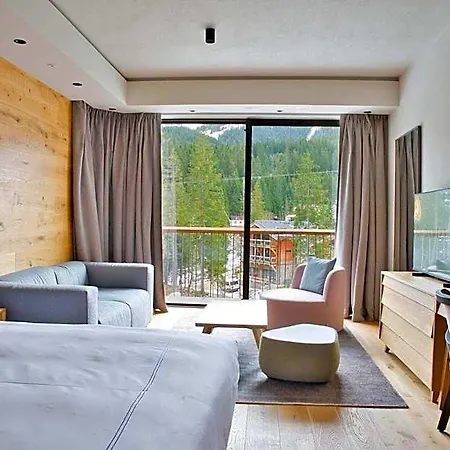 Swissotel Damian Jasna 호텔 4*