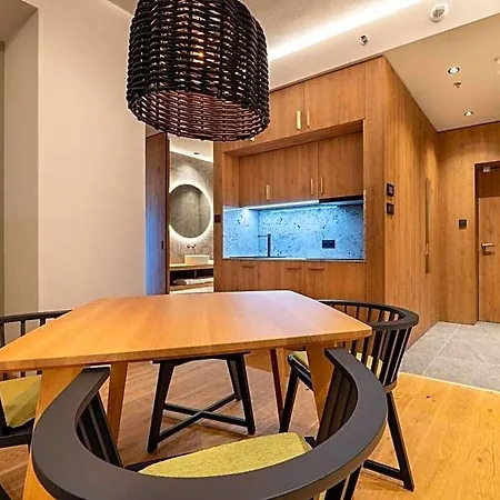 호텔 Swissotel Damian Jasna 4*